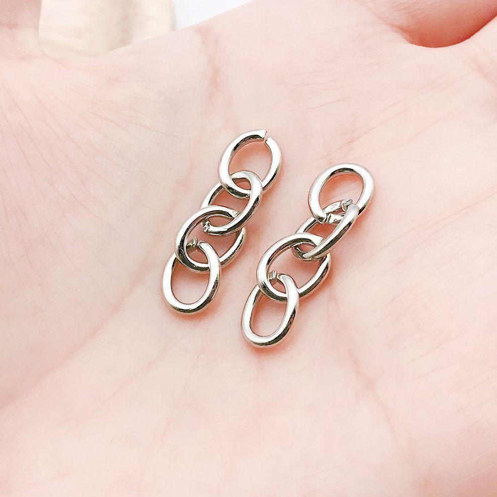 White K Alloy Multi-Style Charm Keychain & Jewelry Accessories