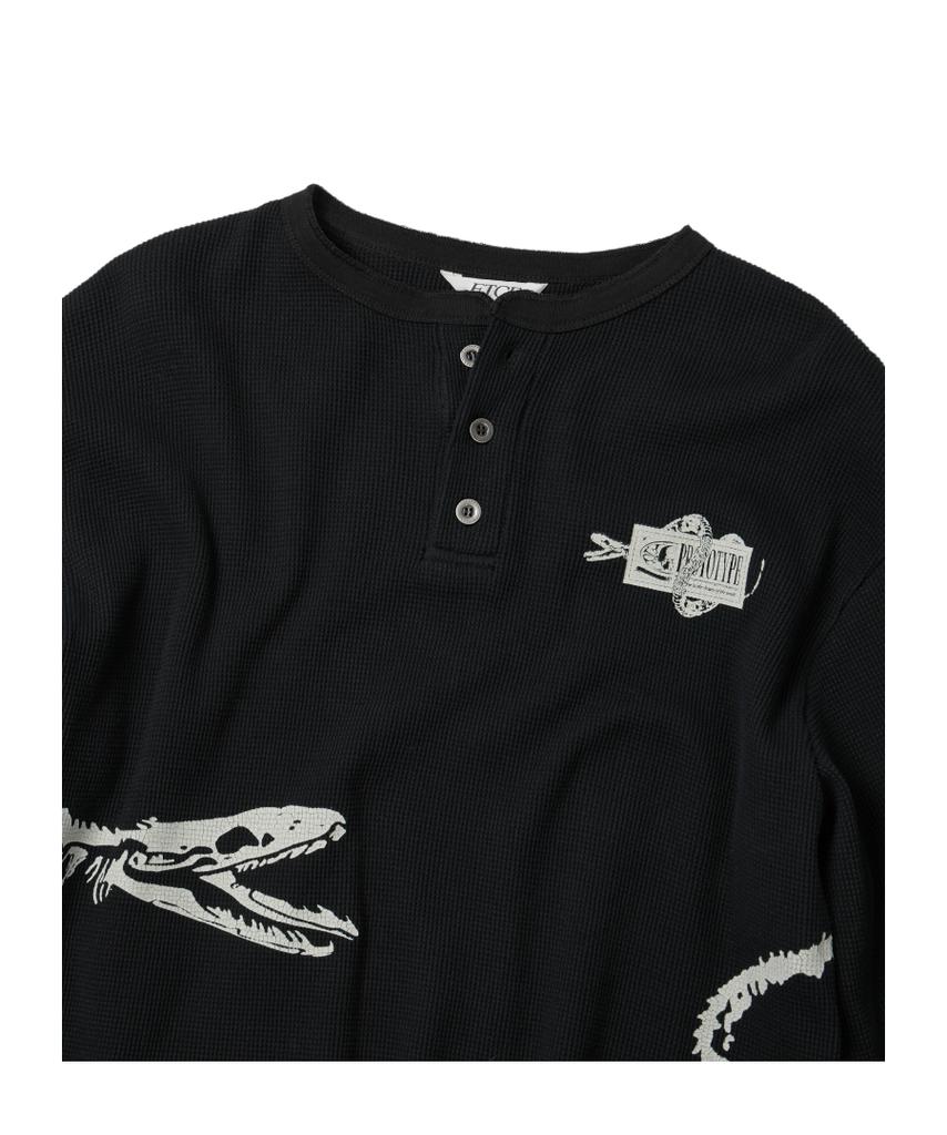 ETCE Bone Snake Henley Neck Waffle Knit (Black)