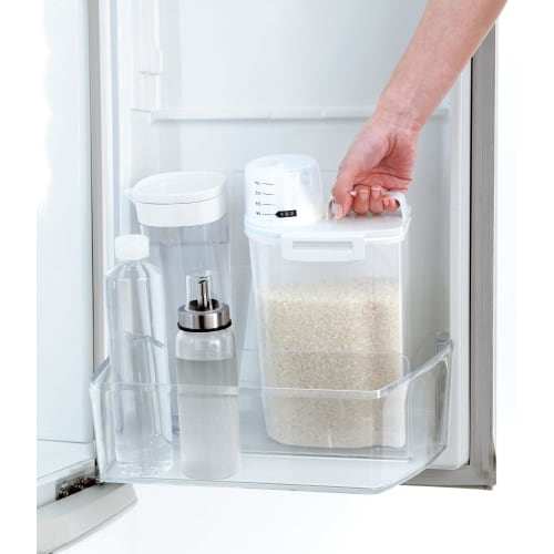 Airtight Rice Container, Refrigerator Storage, Maintains Freshness, 2kg Capacity, White, Tightly Sealed, Vertical and Horizontal Storage (Gasket Inclu