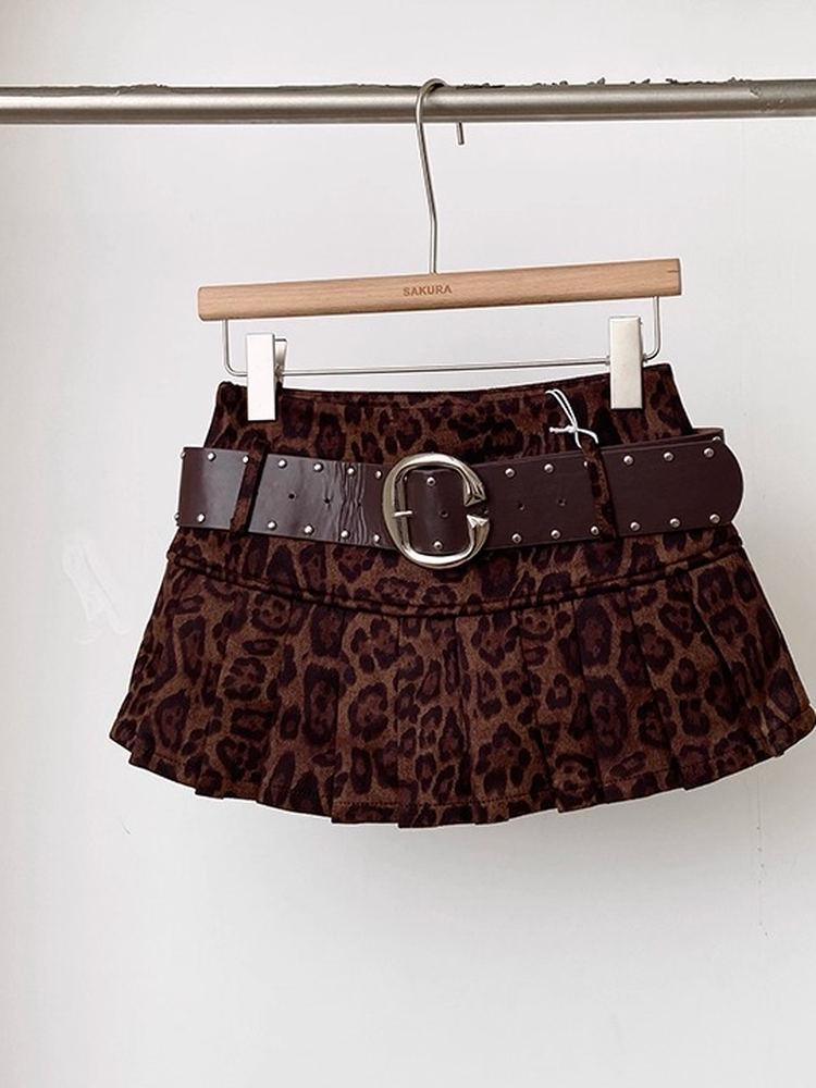 Women's High-Waist Leopard Print A-Line Mini Skirt - Retro Spicy Girl Style, Autumn/Winter, Slimming, Anti-exposure Pleats