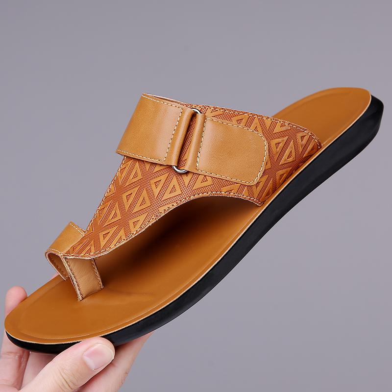 Fashion Non-Slip Casual Leather Mens Slippers Fashion Sandals Lightweight Male Half Drag Quick Dry Men Flip Flops Outdoor Beach Shoes