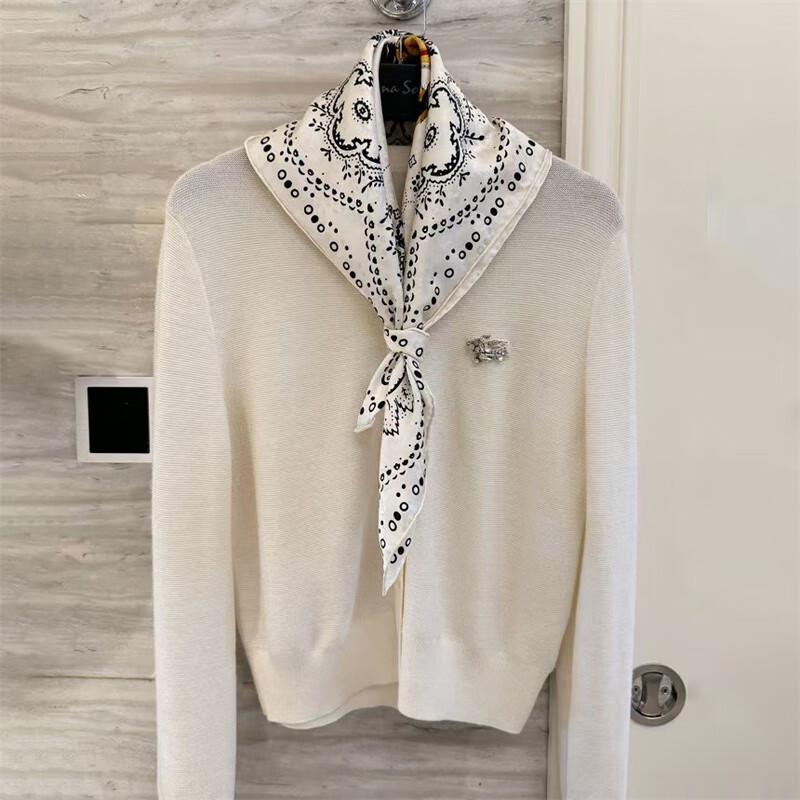 NINA SOLOR Jacquard Mulberry Silk Square Scarf