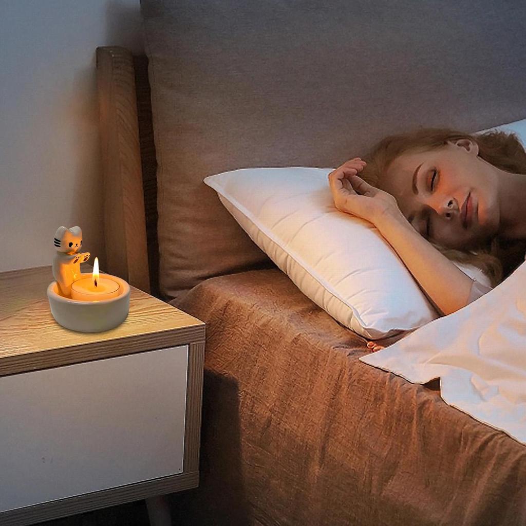 Cartoon Kitten Candle Holder Cute Cat Candlestick Creative Aromatherapy Candle Holder Home Decoration Ornaments