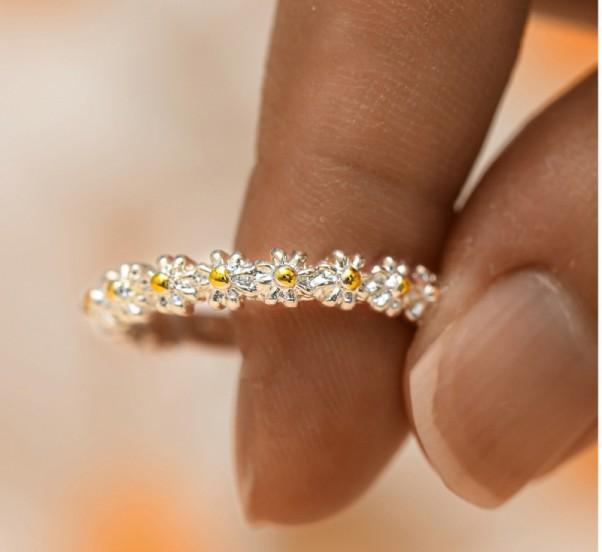 Anello 'ghirlanda floreale' ISSA Plus