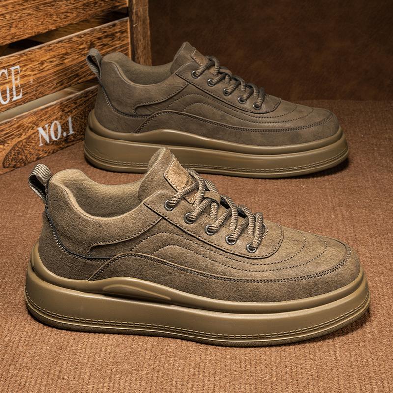 

European station men s shoes 2025 new simple style bread shoes sports casual shoes versatile thick sole heightening solid color board shoes 44 хаки