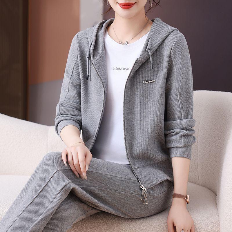 

Розовый Мама Весна и Осень Новый Спортивный Костюм Стильный Костюм из Двух Предметов Повседневный Омолаживающий Худи Пальто 4XL серый