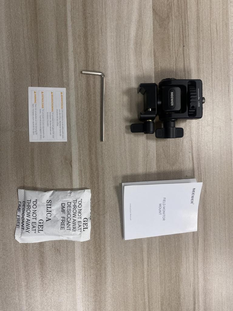 NEEWER Camera Monitor Mount Rotation Tilt with Clamp Monitor Holder Field Monitor Mount Compatible Atomos Ninja 5 Field Monitor SmallRig Camera Cage