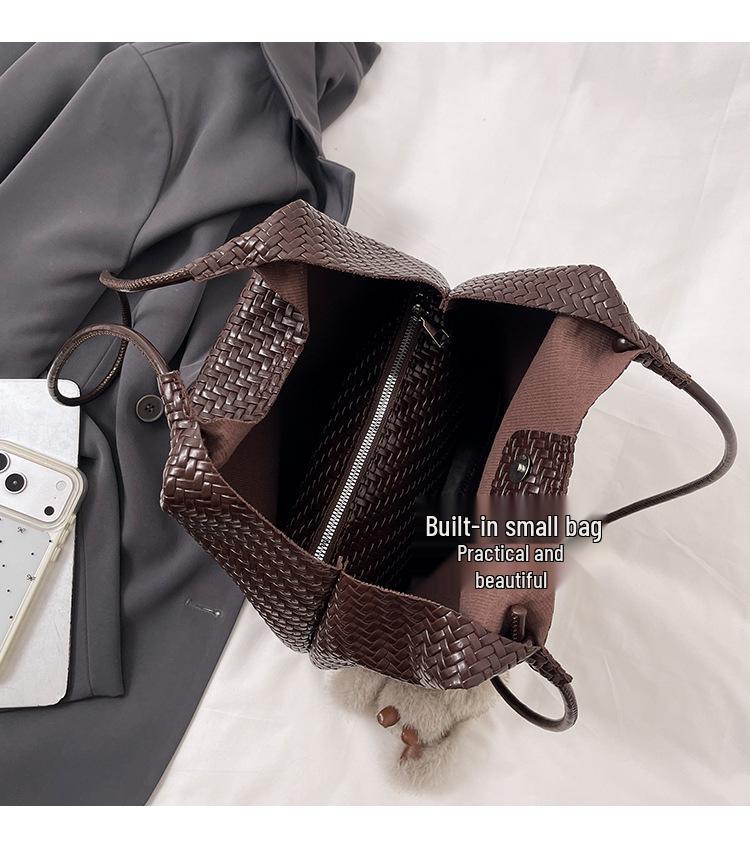 Popular Women's Large Capacity Mother-Child Tote - High-End Woven Texture Single Shoulder Bag for Commute and Shopping.
