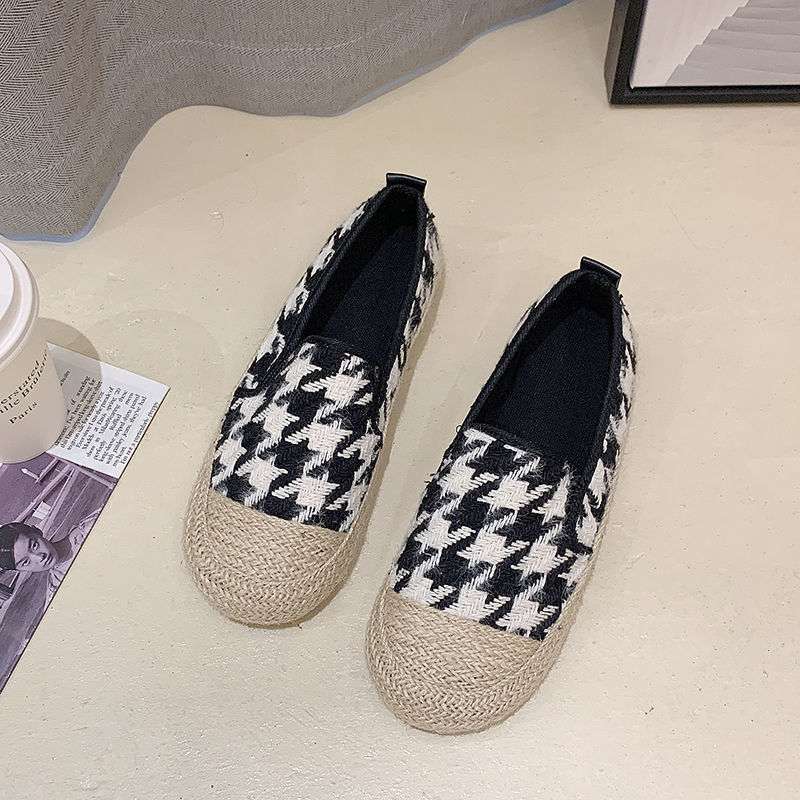 Fisherman shoes women's spring and autumn 2025 new soft flat bottom small fragrant woolen woolen casual weaving lazy one pedal loafers