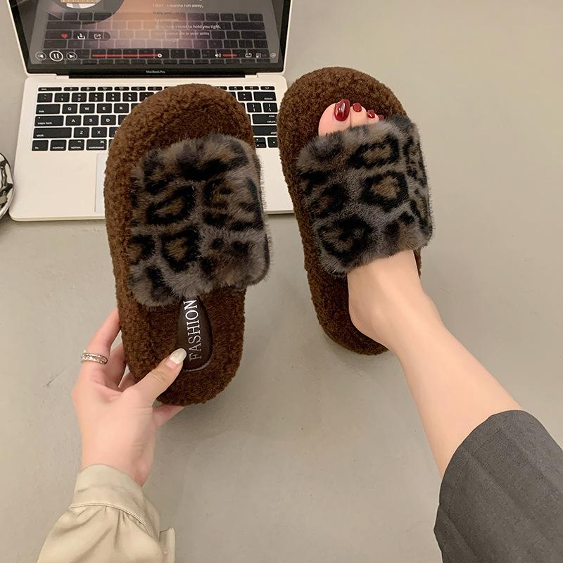 Internet-Berühmtheit Explosion Leopardenmuster Dicksohlige Mao Mao Hausschuhe Damen 2025 Herbst und Winter Neu Außenbekleidung Baumwollschlepp Mao Mao Schuhe cas