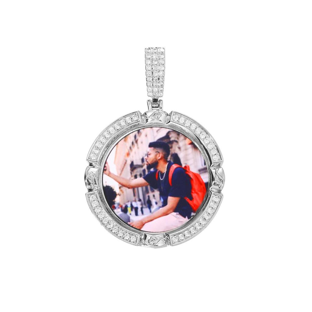 European & American Hip Hop Photo Necklace - Customizable Pendant for Women