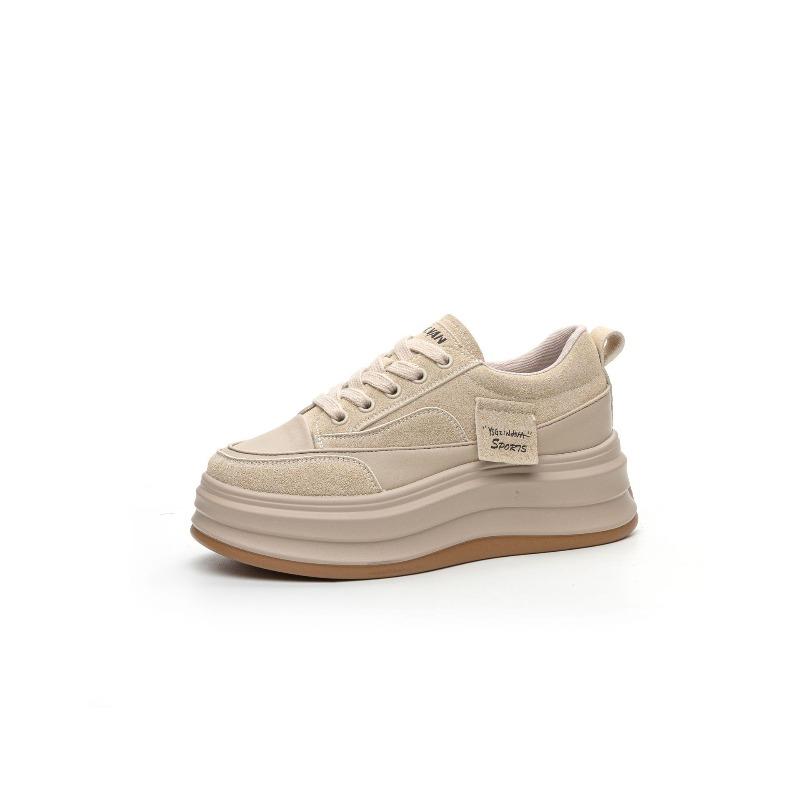 Autumn New Breathable Feet Small Versatile Casual Board Shoes Thick Sole Heightening White Shoes Comfortable and Fashionable