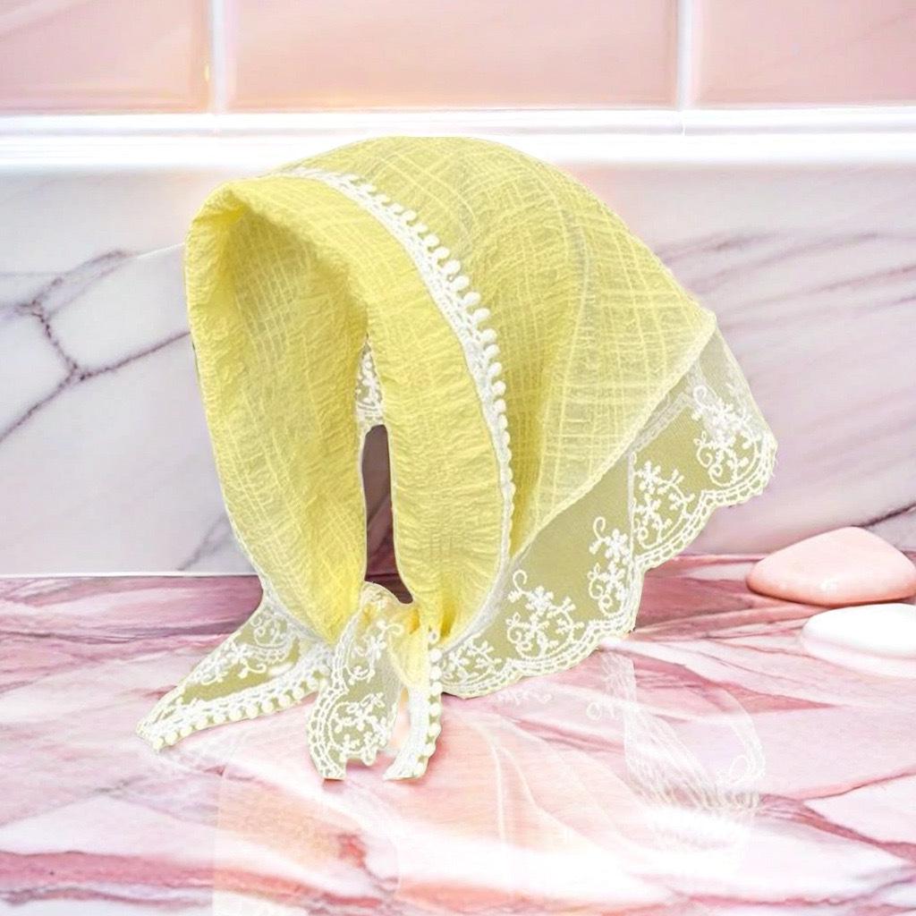 Retro Girly French Lace Triangle Scarf: Versatile Summer Headscarf & Photo Prop