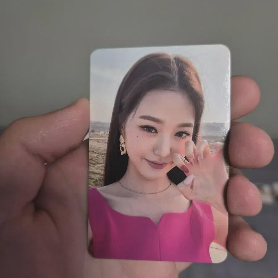 

IVE Вонён Илевен Макэстар 1-я продажа невыпущенной фотокарточки Гонг