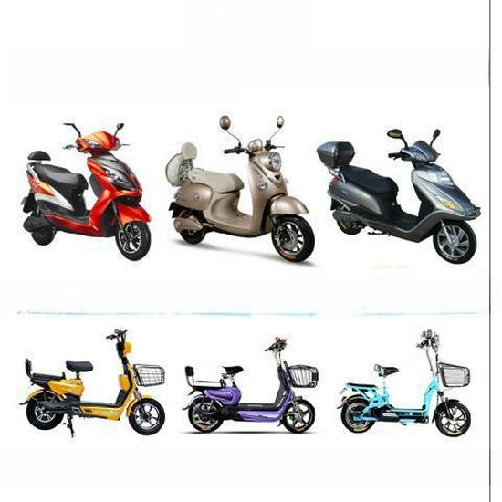 Univerzální zpětné zrcátko pro elektrická vozidla, motocykly, skútry a tříkolky