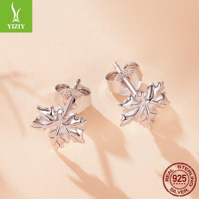 Romantic Maple Plain Silver Stud Earrings Exquisite Texture S925 Sterling Silver Leaf Stud Earrings
