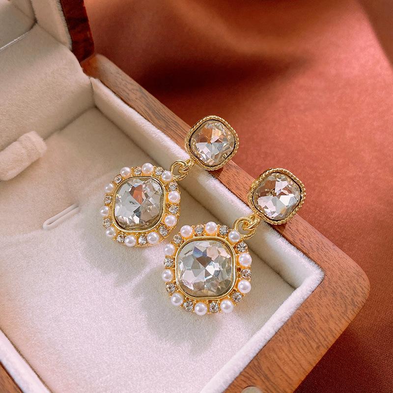 French Vintage Diamond Imitation Pearl Geometric Silver Needle Earrings Court Earrings