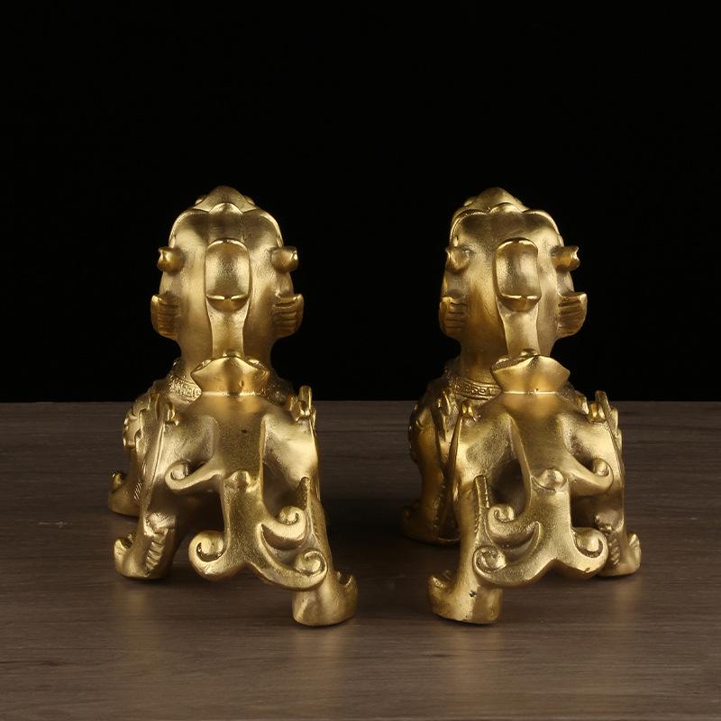 Pair Of Copper With Horns, Wealth Flying , Standing Pixiu, Overlord Copperware Ornaments Wholesale