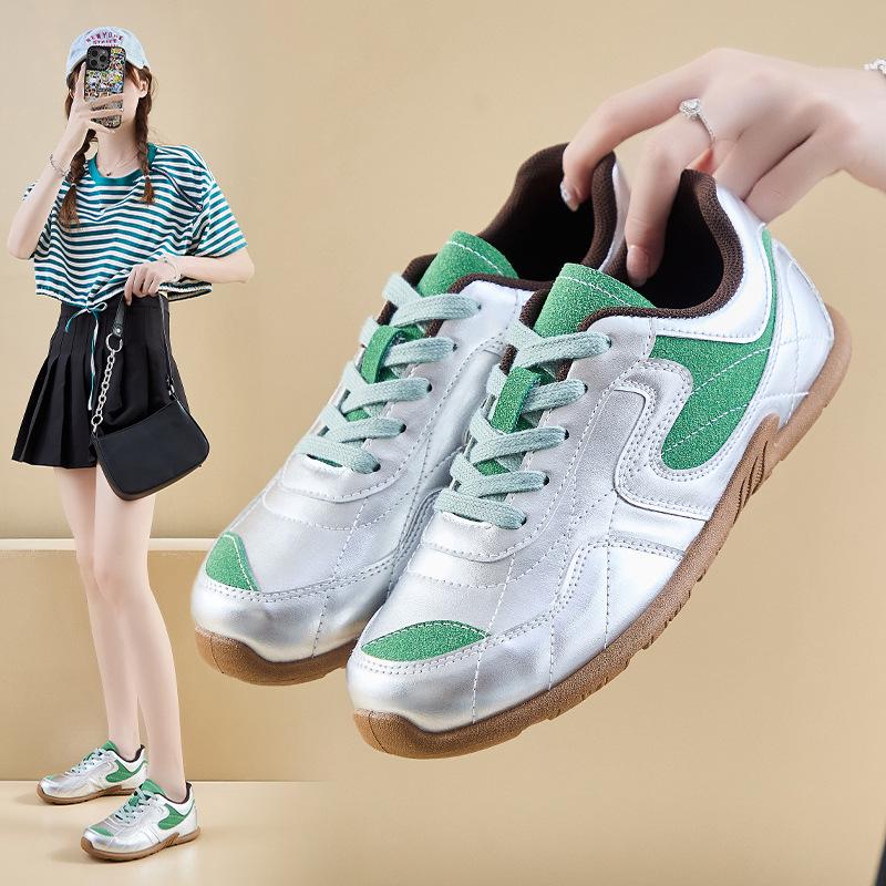 Fashion German Training Shoes Women 2024 New Genuine Leather Women Sneakers Flat Lace-up Retro Large Size Forrest Gump Shoes Women