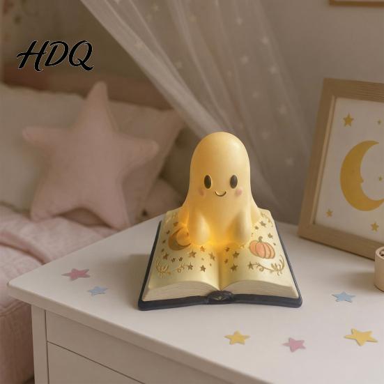 Decorative Desk Light Halloween Ghost Table Lamp Resin Spooky Night for Vintage Ornament Bedroom Bookshelf Warm Amber Purple Glow Gothic Decor
