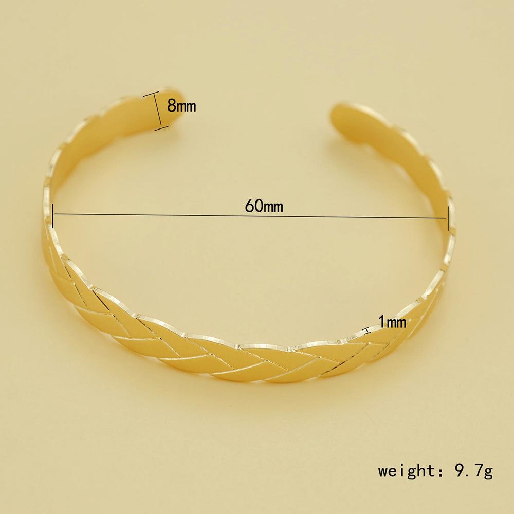 Fashionable All-Copper Open Bracelet - Simple Elegant Design
