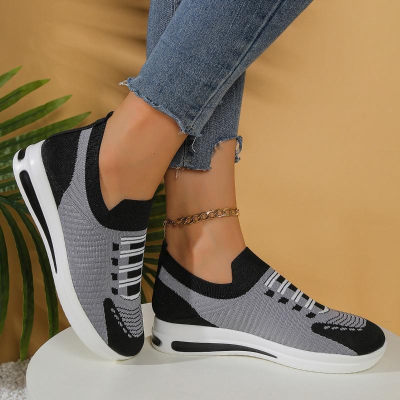

Autumn new large-size women s shoes fly-woven trend casual one-pedal mesh shoes 36