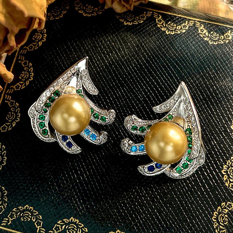 Jewelry Set Pearl Necklace Ring Earring Nanyang Retro Gold High-end Feeling Women's Fashion