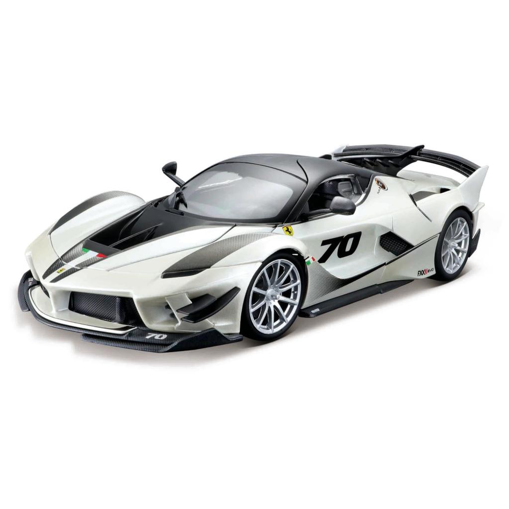 Bburago 1/18 Scale Ferrari FXX K EVO White / Diecast Model Car, Finished Model, 18-16012 (#70)