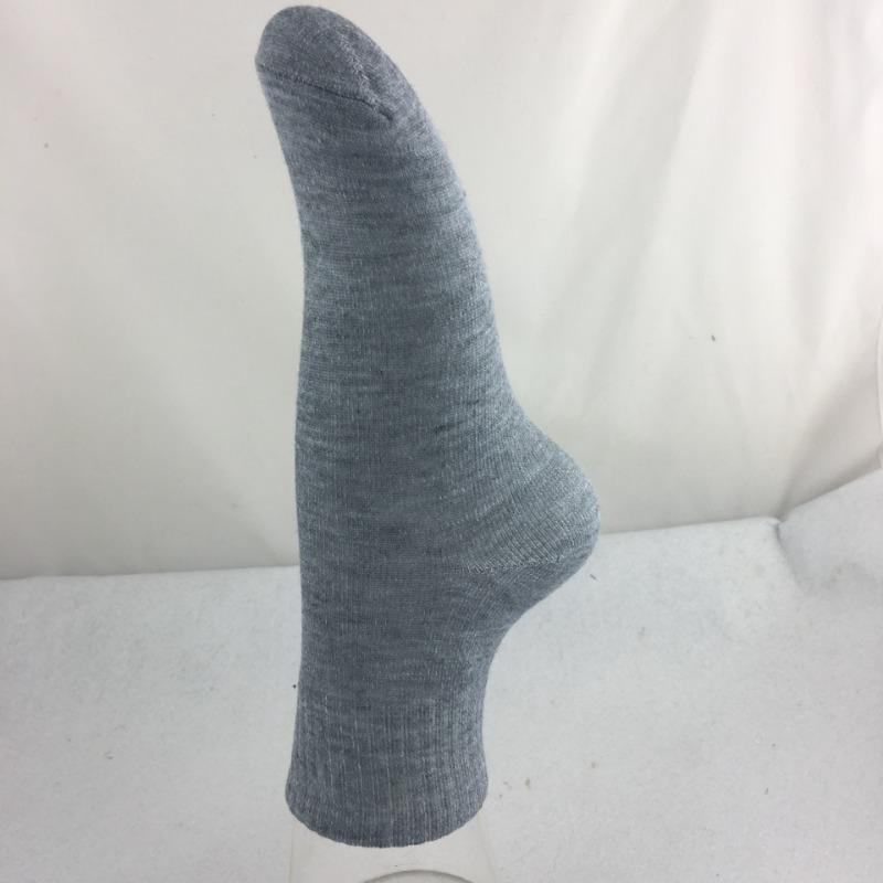 12 Pairs of Solid Color Men's and Women's Universal Solid Color Mid Tube Socks Spring Autumn Fashionable and Casual 2025 New Female Socks