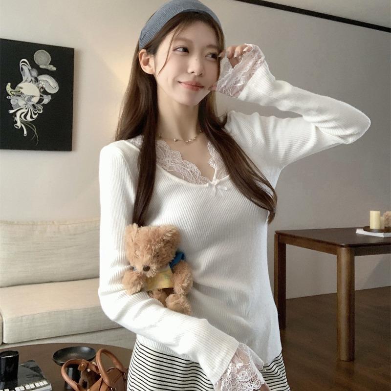 Bright Age-reducing Collar Lace Splicing Slim Long-sleeved Knitted Sweater Women's Autumn and Winter New Design Sweater Inside