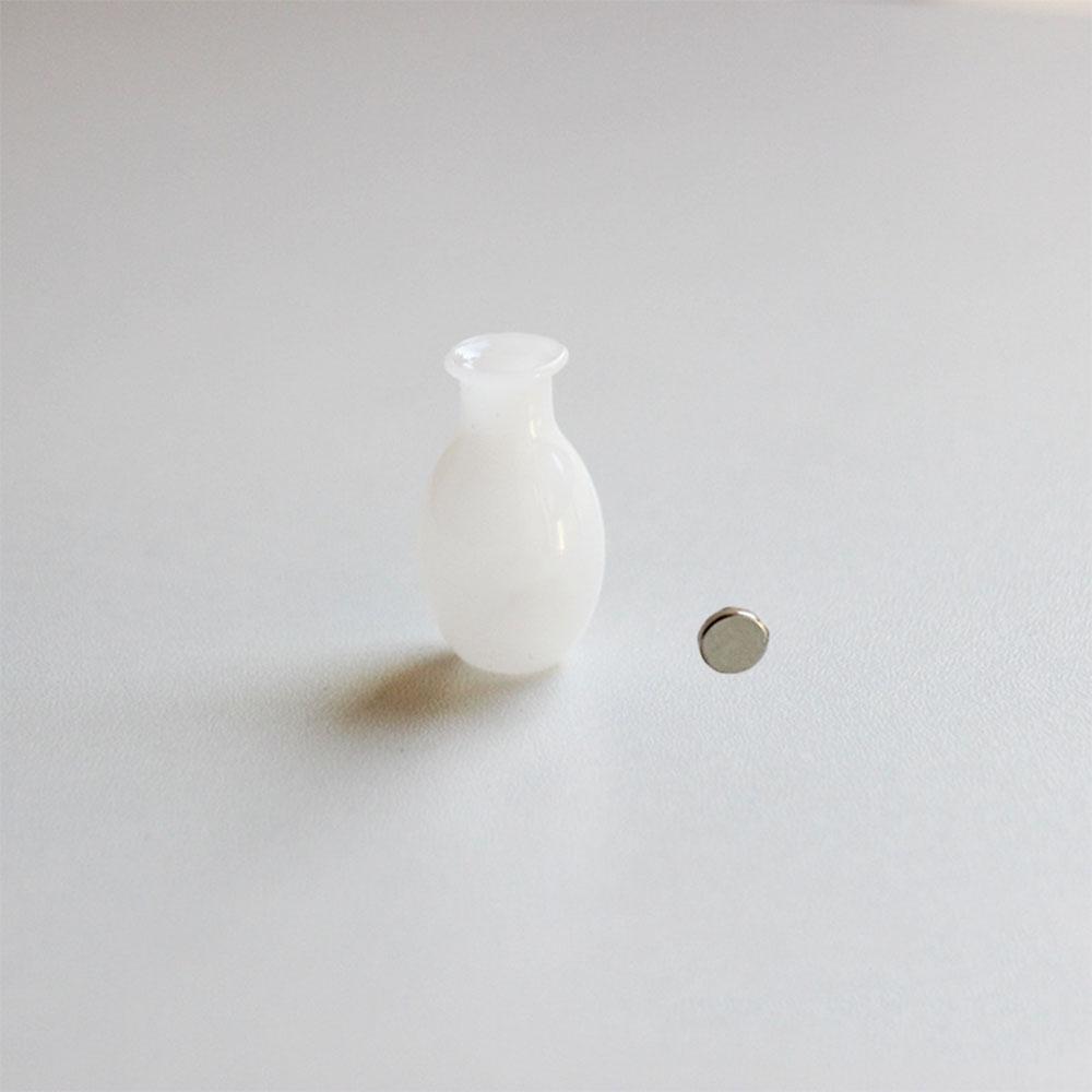 1Pc Cat Whiskers Mini Glass Vases Magnetic Tiny Vases Refrigerator Decor Small Plant Kitchen Office Cat Dog Whisker Holder Gift