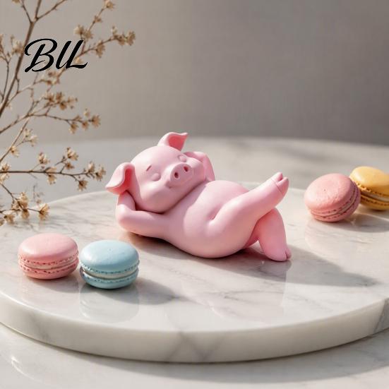 Cute Micro Landscape Accessory 3D Printed Lying Pig Figurine, Pink Statue, Small Figurine for Collectors Resin Animal Ornament Bedroom Bookshelf