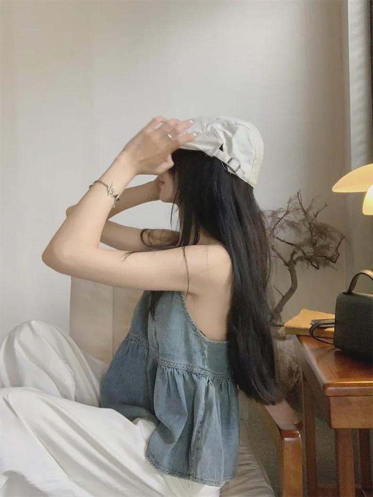 Džínová vesta s plisé v korejském stylu: Dámský top bez rukávů s volánky a vrstvením a tílko s výstřihem do V