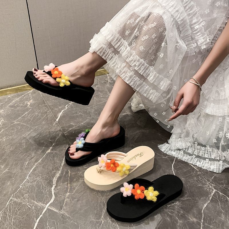 Flower Thick-soled Wedge Heel Fashion Cool Slippers Women's 2025 Summer New Flip-flops Women's Vacation Beach Shoes Women's Outer Wear