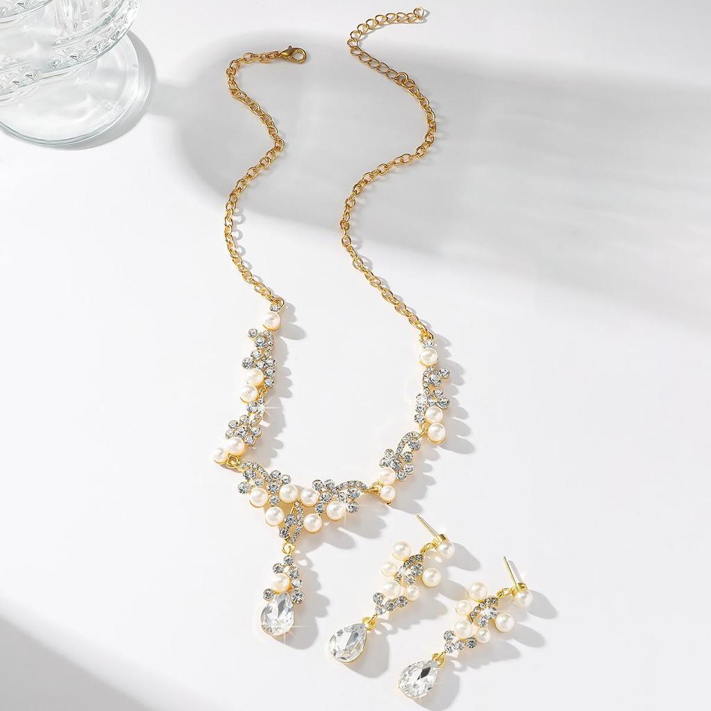 Bridal Rhinestone Necklace & Earrings Set for Weddings and Parties, 2025 Collection
