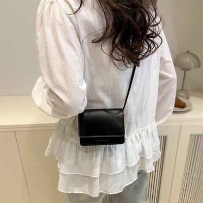 Bag Women's 2025 New Small Square Bag Summer Popular Fashion Versatile Chain One Shoulder Crossbody Bag Mini Small Square Bag