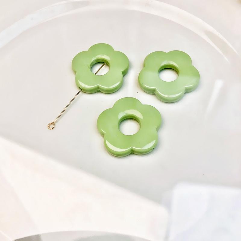 Acrylic Flower Pendant Charm Necklace Wax Line Clavicle Chain Sweet Fashion Choker Neckchain Jewelry Gift for Women Girl