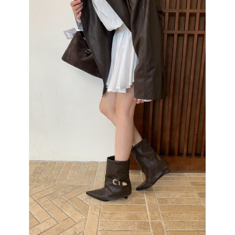 Retro Buckle Wedge Short Boots 2025 New Maillard Pointed Western Boots Thin Thick Heel Knight Boots