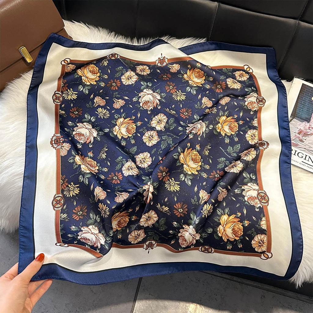 New Paisley Print Silk Scarf For Women Square Hijab Soft Neck Tie Female Fashion Decoration Silk Headscarf 70*70Cm Kerchief