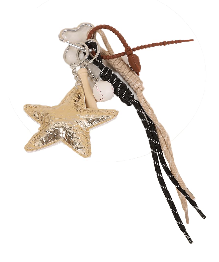 

Jingling bag charms with balls, bats, stars, straps, and more create a cute, sophisticated look. [Product]