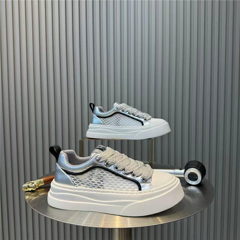 Mesh ultra-light bottom breathable board shoes trendy shoes light and comfortable spring and summer new casual shoes low top bjd