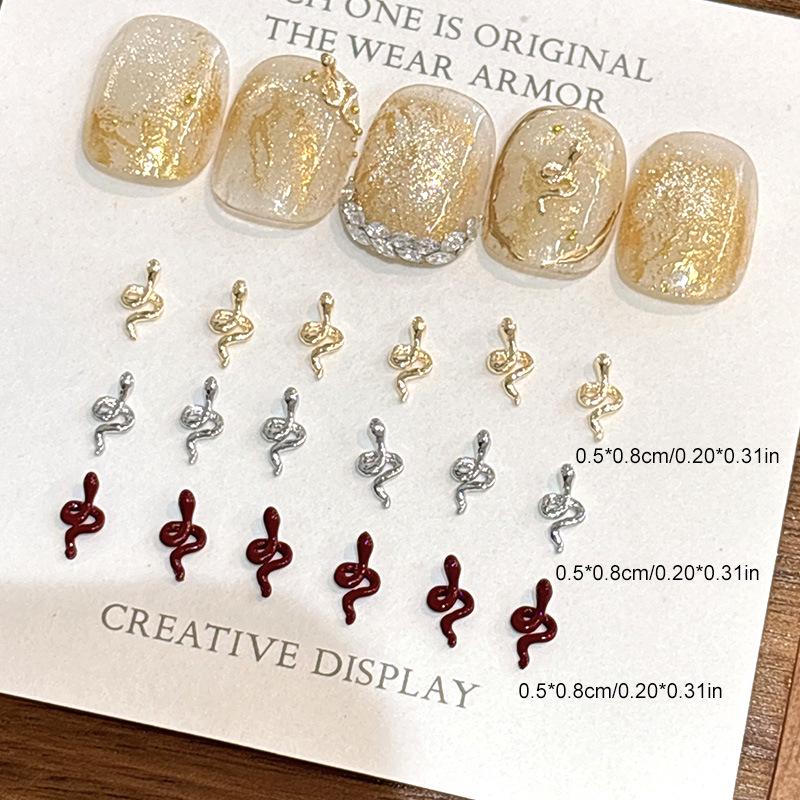 

Retro Gold & Silver Snake 3D Nail Art Accessories
