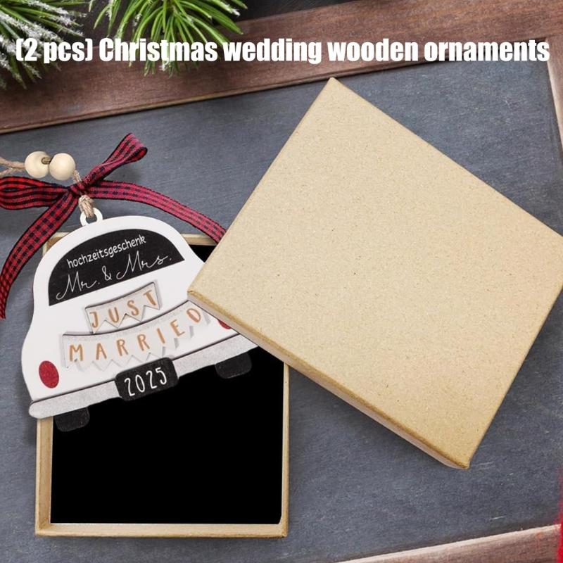 

Individualized Wooden Wedding Anniversary Ornament Christmas Decors For Married Couple 2 Piece Couple Wedding Gift J0MC China Mainland