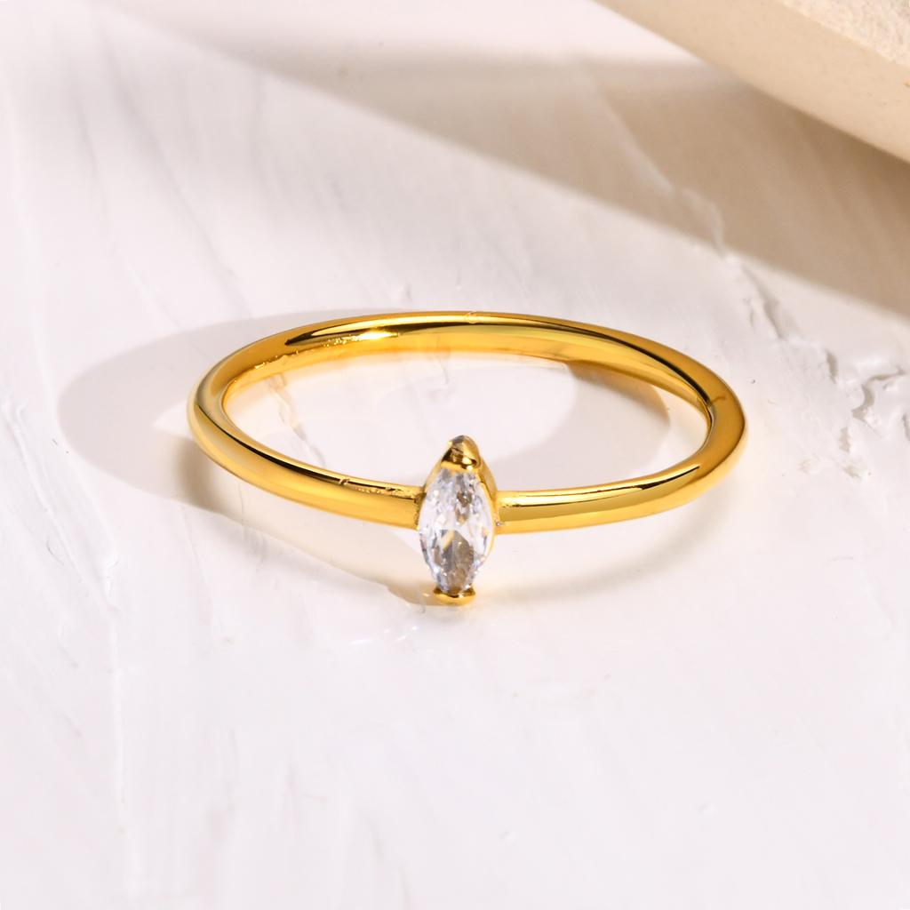 Delicate Stackable Thin Green Waterdrop Zircon Ring for Women Minimalist Finger Statement Zircon