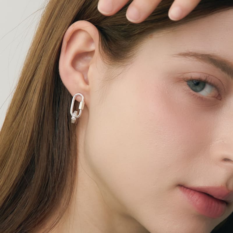UNI.J [Cotidiano]Link Hexagon Silver Earring Ie403