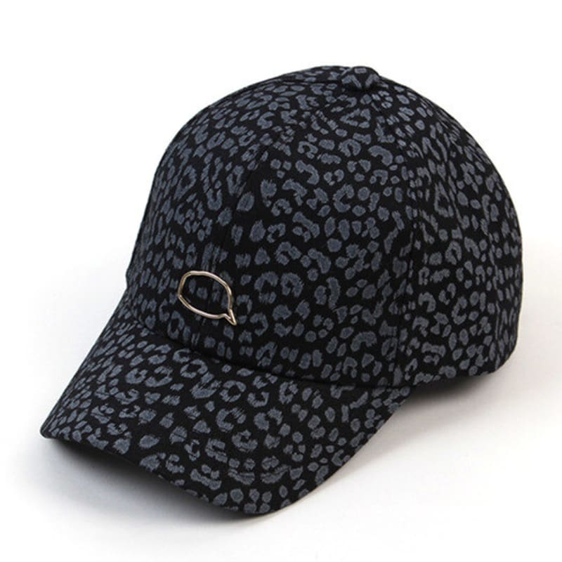 

Universal chemistry GD Bubble Leopard Black Ballcap FREE