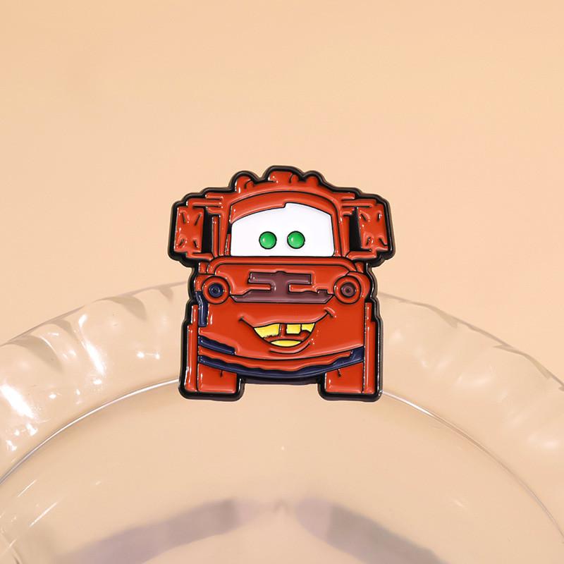 Cartoon Eyecatching Alloy Brooch Ideal For Winter Fashion And Accessories Unique