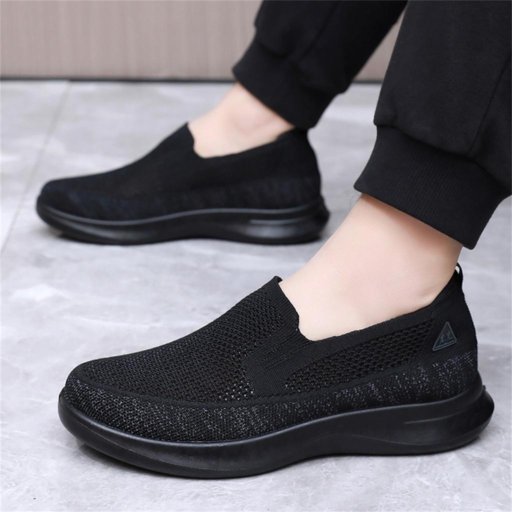 Men's Fashion Slip On Shoes Lightweight Breathable Knit Upper Casual Walking Shoes Flexible Sole Comfortable Fit