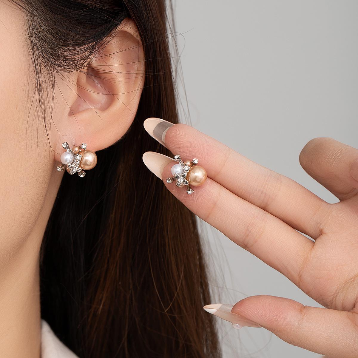 Elegant Silver Needle Rhinestone & Pearl Flower Color Block Stud Earrings