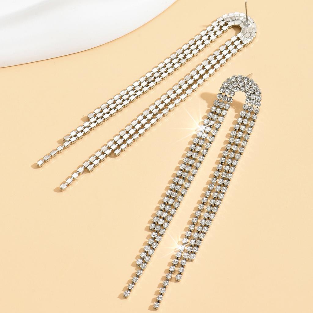 2 Pieces of Women's Fashionable Full Zircon Long Small Fresh Tassel Earrings, Earrings, Banquet and Party Accessories